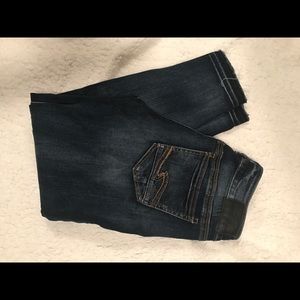 Silver Suki cropped Jeans Size 28